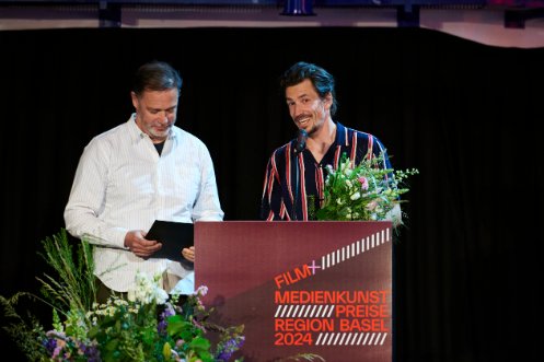 Michael Koch gewinnt für «Drii Winter» den Filmpreis der Region Basel